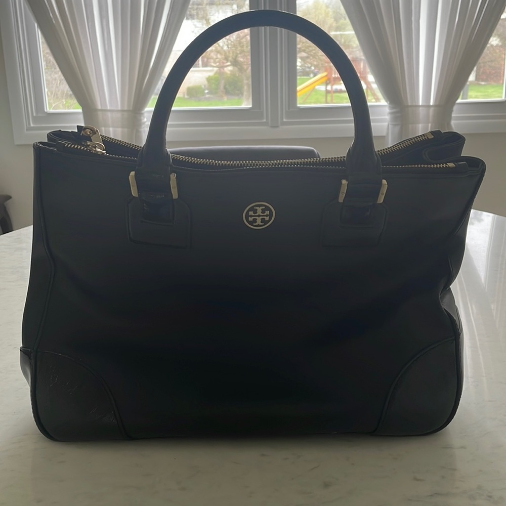 Tory Burch Robinson Tote